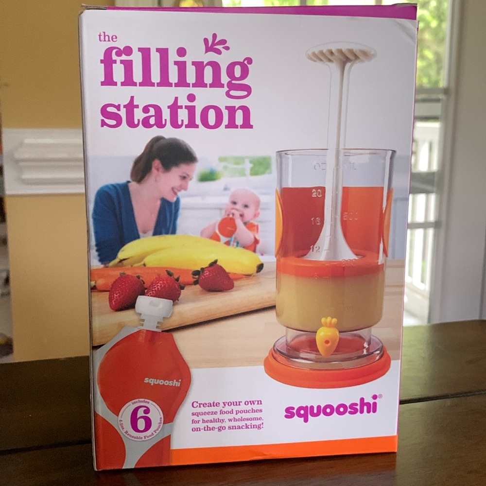 Squooshi Filling Station with Pouches